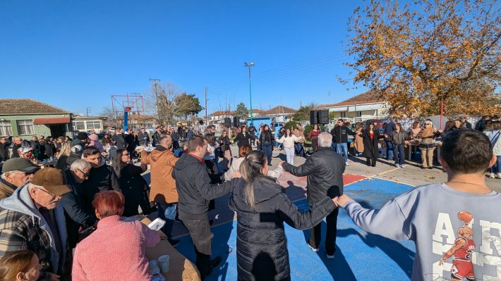 PXL_20251228_120010404.MP