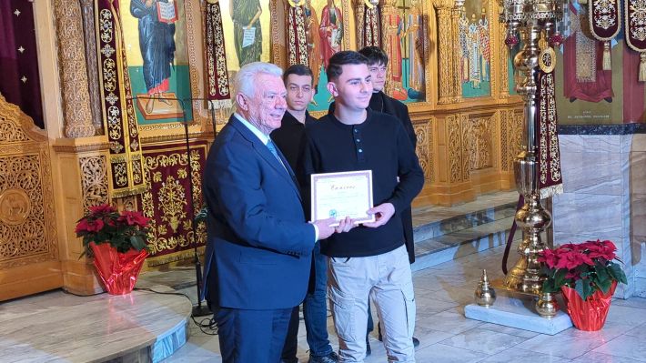 PXL_20251227_172059722