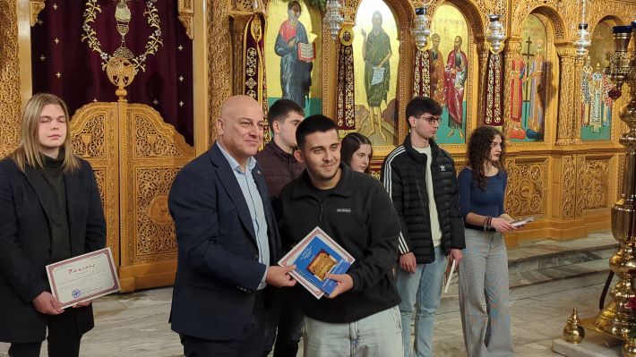 PXL_20251227_172735352