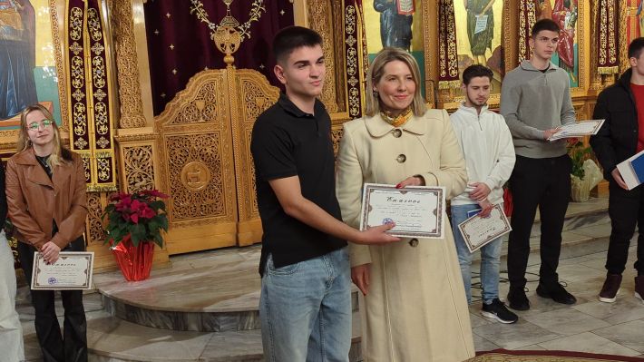 PXL_20251227_173228986