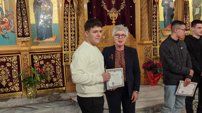 PXL_20251227_174226428