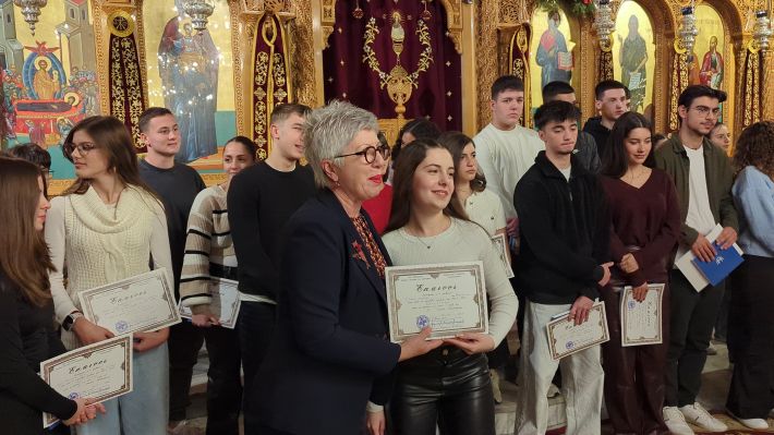 PXL_20251227_174746748