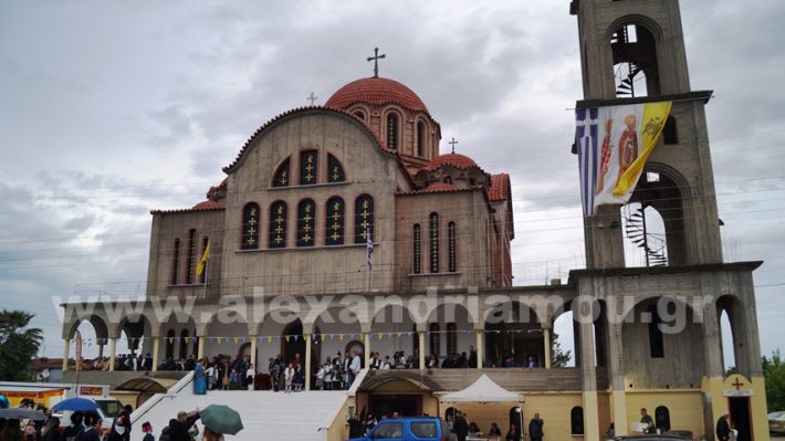 www.alexandriamou.gr_panigiri_kirilloumethodiou_xoroi12.5DSC09701
