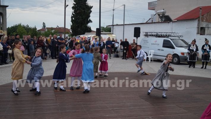 www.alexandriamou.gr_panigiri_kirilloumethodiou_xoroi12.5DSC09711