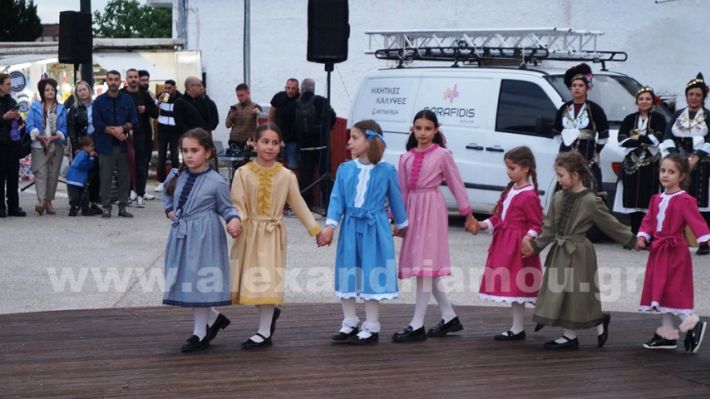 www.alexandriamou.gr_panigiri_kirilloumethodiou_xoroi12.5DSC09728