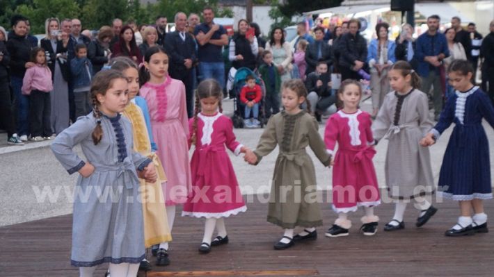 www.alexandriamou.gr_panigiri_kirilloumethodiou_xoroi12.5DSC09735