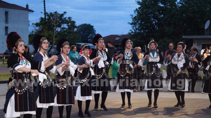 www.alexandriamou.gr_panigiri_kirilloumethodiou_xoroi12.5DSC09813