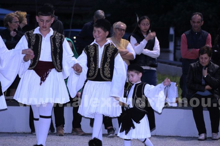 www.alexandriamou.gr_panigiri_kirilloumethodiou_xoroi12.5IMG_9664