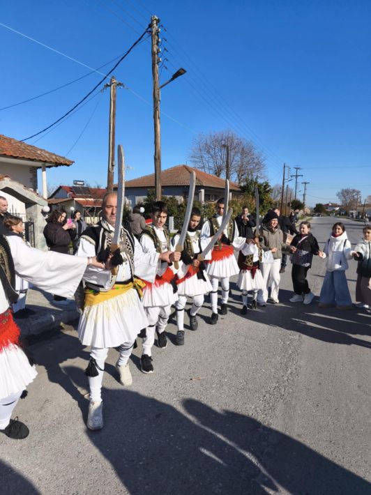 9bbefe02-0b8f-4610-9a51-fcf0db2dfbdd