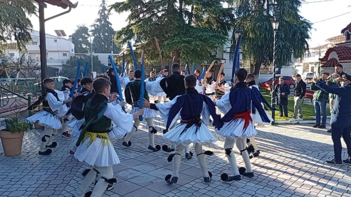 8dc5b356-58b0-42ce-9598-ab8d5ed32ac5