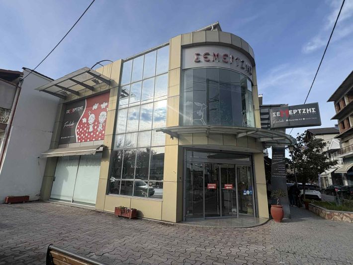 eaadf678-c2ab-4d85-bae2-1d4130ff8829