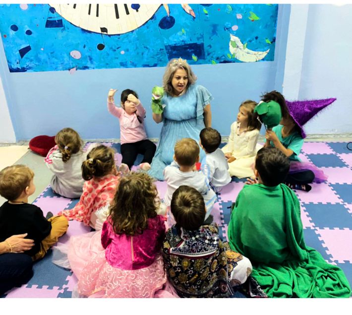 b300b3ff-aedf-4dbb-8d70-efd9f88b8100