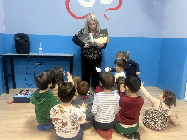 348d34b3-01d3-4b01-b829-f293a6759add