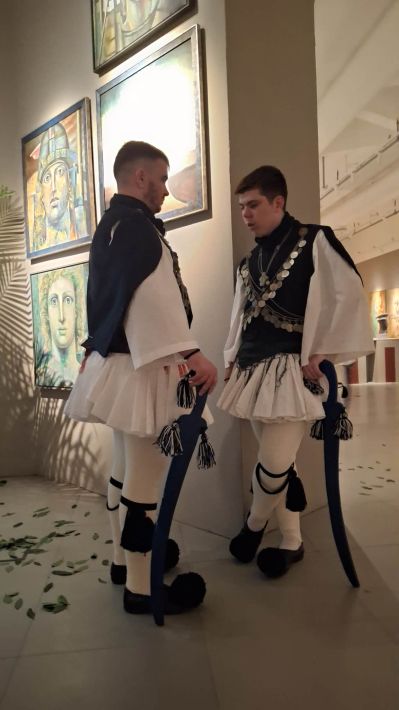 f40f4e63-c354-441f-b426-0a657236f8df