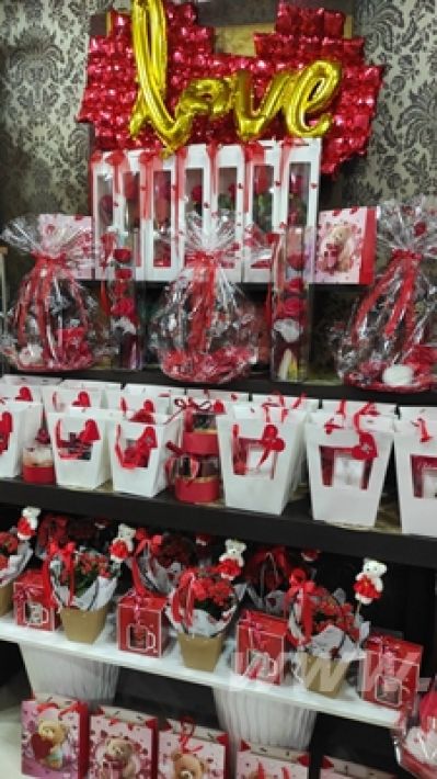 alexandriamou.gr_vitrines_alexandria_agiou_valentinou031