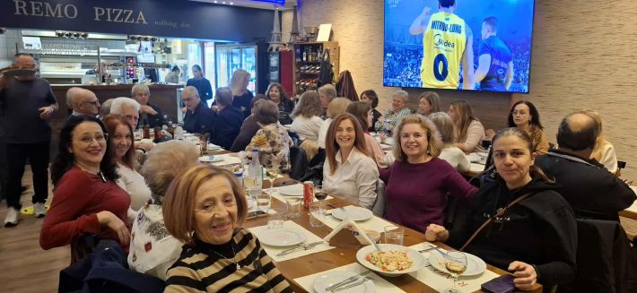 7fdaaa19-c4a0-4db6-8be2-6248a2fbd951