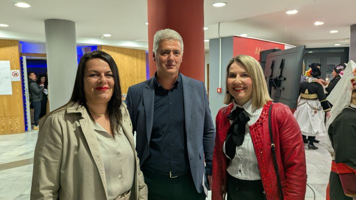 PXL_20260415_172441142