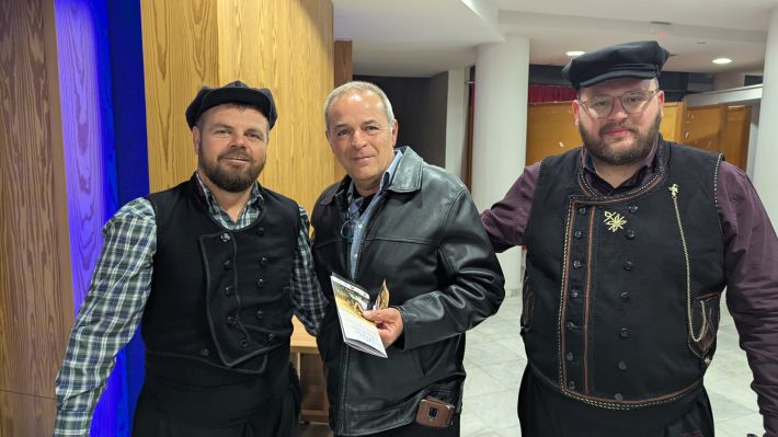 PXL_20260415_173056954.MP