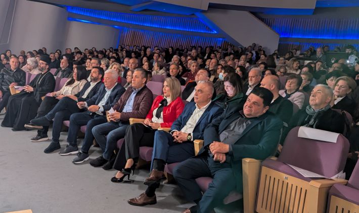 PXL_20260415_174628360