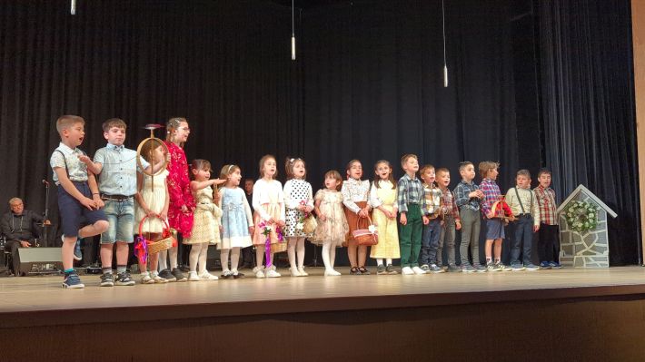 PXL_20260415_180621976