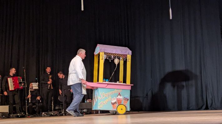 PXL_20260415_182126273.MP