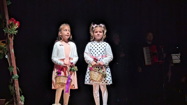 PXL_20260415_182159326.MP