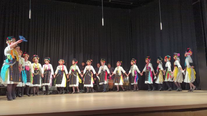 PXL_20260415_182256291