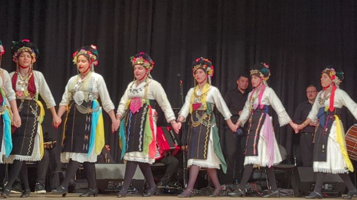 PXL_20260415_182415488