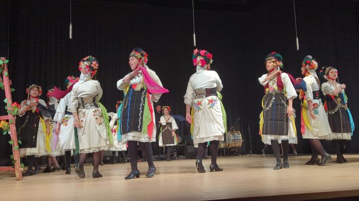 PXL_20260415_182524897