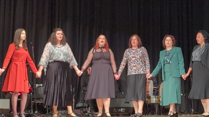 PXL_20260415_183256363