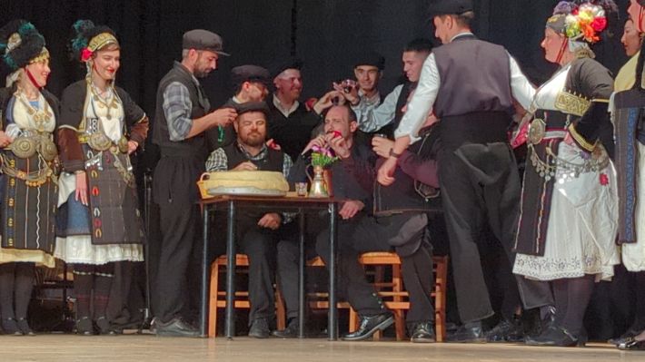 PXL_20260415_183813397