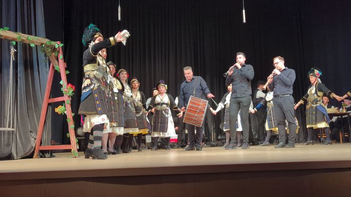 PXL_20260415_184342927