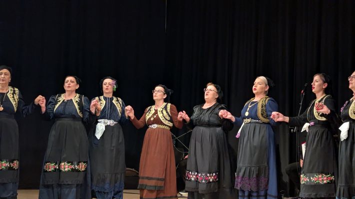 PXL_20260415_185228374