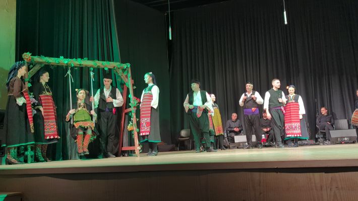 PXL_20260415_191512882