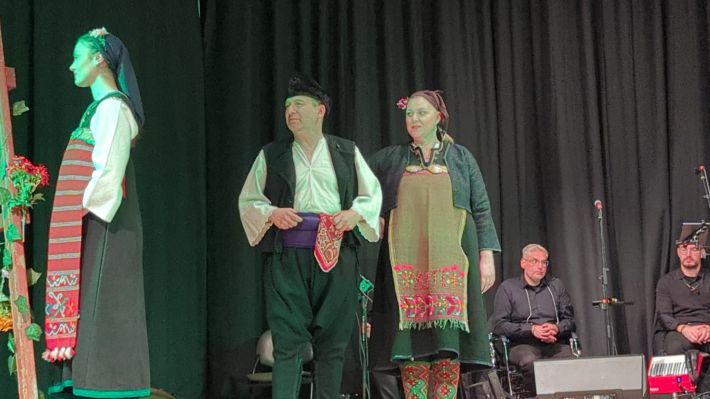 PXL_20260415_191527828