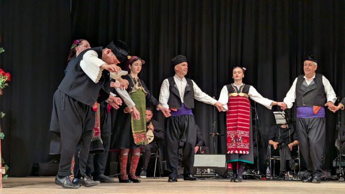 PXL_20260415_192057664.MP