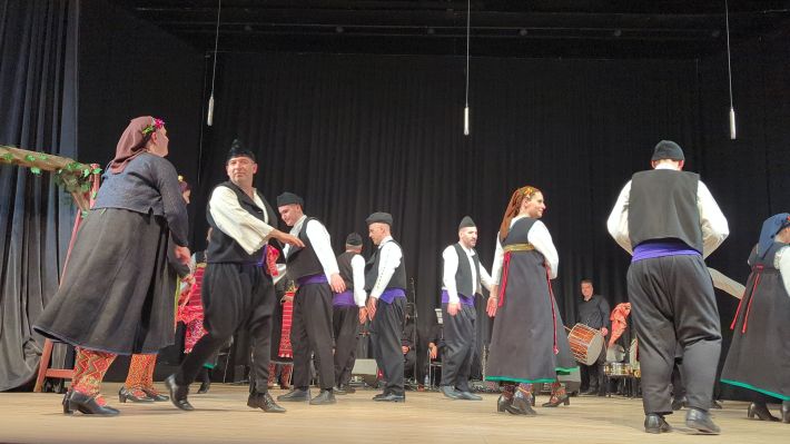 PXL_20260415_192133655