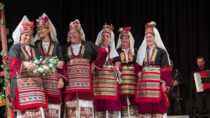 PXL_20260415_192706532.MP