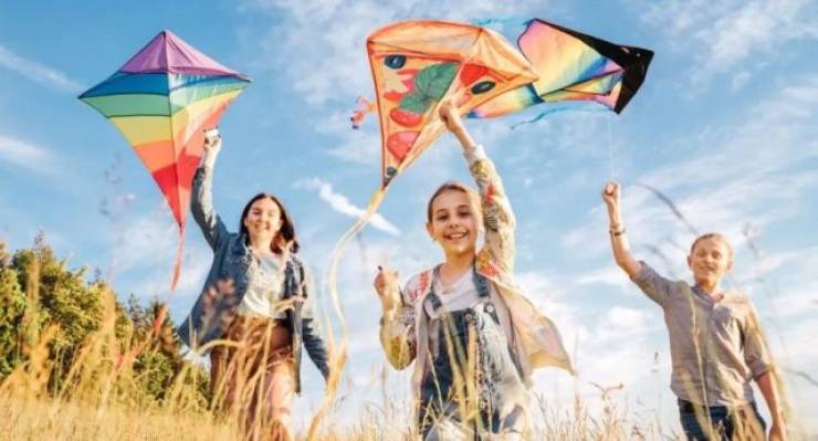 &Kappa;&alpha;&iota;&rho;ό&sigmaf;: &Mu;&epsilon; &eta;&lambda;&iota;&omicron;&phi;ά&nu;&epsilon;&iota;&alpha; &tau;&omicron; &pi;έ&tau;&alpha;&gamma;&mu;&alpha; &tau;&omicron;&upsilon; &chi;&alpha;&rho;&tau;&alpha;&epsilon;&tau;&omicron;ύ &ndash; &Eta; &pi;&rho;ό&gamma;&nu;&omega;&sigma;&eta; &gamma;&iota;&alpha; &tau;&omicron;&nu; &kappa;&alpha;&iota;&rho;ό &tau;&eta;&sigmaf; &epsilon;&beta;&delta;&omicron;&mu;ά&delta;&alpha;&sigmaf;