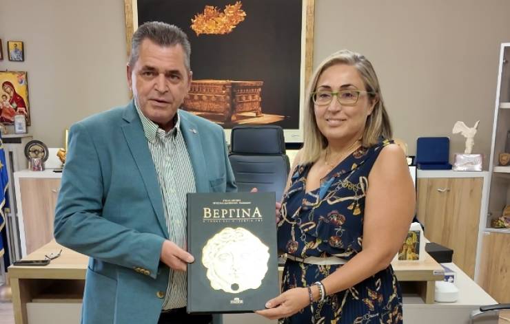 Συνάντηση της Βουλευτή Ημαθίας της ΝΔ Στέλλας Αραμπατζή με τον Αντιπεριφερειάρχη Ημαθίας Κώστα Καλαϊτζίδη