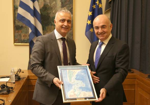 Συνάντηση του Προέδρου της Κοινοβουλευτικής Ομάδας Φιλίας Ελλάδας-Αργεντινής κ. Λάζαρου Τσαβδαρίδη με τον Πρέσβη της Αργεντινής στην Αθήνα κ. Luis Alfredo Azpiazu