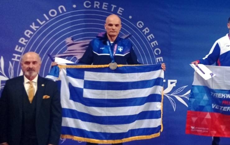 &Alpha;&sigma;&eta;&mu;έ&nu;&iota;&omicron;&sigmaf; &omicron; &Delta;&eta;&mu;ή&tau;&rho;&eta;&sigmaf; &Sigma;&tau;&omicron;&gamma;&iota;ά&nu;&nu;&eta;&sigmaf; &tau;&omicron;&upsilon; &Alpha;.&Sigma;. &Alpha;&nu;ά&lambda;&eta;&psi;&eta; &Mu;&epsilon;&lambda;ί&kappa;&eta;&sigmaf; &sigma;&tau;&omicron; &Pi;&alpha;&nu;&epsilon;&upsilon;&rho;&omega;&pi;&alpha;ϊ&kappa;ό &pi;&rho;&omega;&tau;ά&theta;&lambda;&eta;&mu;&alpha; taekwon-do itf