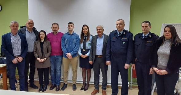 &Eta;&mu;&epsilon;&rho;ί&delta;&alpha; &alpha;&pi;ό &tau;&eta; &Delta;&Delta;&Epsilon; &Eta;&mu;&alpha;&theta;ί&alpha;&sigmaf; &kappa;&alpha;&iota; &tau;&eta; &Delta;&iota;&epsilon;ύ&theta;&upsilon;&nu;&sigma;&eta; &Alpha;&sigma;&tau;&upsilon;&nu;&omicron;&mu;ί&alpha;&sigmaf; &Eta;&mu;&alpha;&theta;ί&alpha;&sigmaf; &gamma;&iota;&alpha; &tau;&eta;&nu; &pi;&alpha;&rho;&alpha;&beta;&alpha;&tau;&iota;&kappa;ό&tau;&eta;&tau;&alpha; &alpha;&nu;&eta;&lambda;ί&kappa;&omega;&nu;