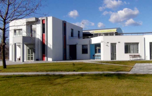 Τα παιδιά της Άνοιξης σας προσκαλούν στην Χριστουγενιάτικη γιορτή τους