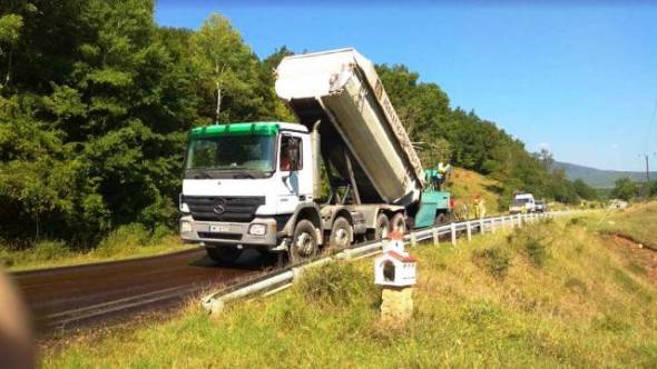 &Epsilon;&pi;&iota;&sigma;&kappa;&epsilon;&upsilon;έ&sigmaf; &sigma;&tau;&omicron; &delta;&rho;ό&mu;&omicron; &Beta;έ&rho;&omicron;&iota;&alpha;&sigmaf; - &Sigma;&epsilon;&lambda;ί&omicron;&upsilon; &alpha;&pi;ό &tau;&eta;&nu; &Pi;. &Epsilon;. &Eta;&mu;&alpha;&theta;ί&alpha;&sigmaf;