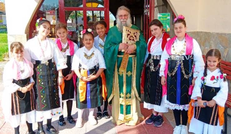 &Omicron; &Lambda;&alpha;&omicron;&gamma;&rho;&alpha;&phi;&iota;&kappa;ό&sigmaf; Ό&mu;&iota;&lambda;&omicron;&sigmaf; &Kappa;&alpha;&psi;ό&chi;&omega;&rho;&alpha;&sigmaf; &alpha;&nu;&alpha;&beta;ί&omega;&sigma;&epsilon; &tau;&omicron; έ&theta;&iota;&mu;&omicron; &tau;&eta;&sigmaf; &Lambda;&alpha;&zeta;&alpha;&rho;ί&nu;&alpha;&sigmaf;