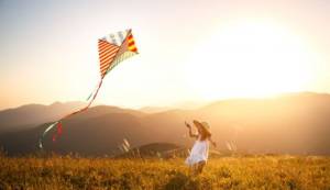 &Omicron; &kappa;&alpha;&iota;&rho;ό&sigmaf; &tau;&omicron; &tau;&rho;&iota;ή&mu;&epsilon;&rho;&omicron; &tau;&eta;&sigmaf; &Kappa;&alpha;&theta;&alpha;&rho;ά&sigmaf; &Delta;&epsilon;&upsilon;&tau;έ&rho;&alpha;&sigmaf;: &Alpha;&nu;&alpha;&lambda;&upsilon;&tau;&iota;&kappa;ή &pi;&rho;ό&gamma;&nu;&omega;&sigma;&eta;