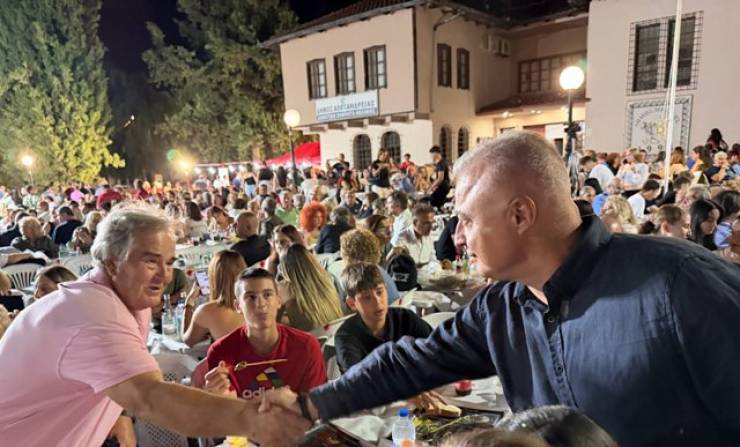 &Sigma;&tau;&omicron; &pi;&alpha;&nu;&eta;&gamma;ύ&rho;&iota; &tau;&eta;&sigmaf; &Mu;&epsilon;&lambda;ί&kappa;&eta;&sigmaf; &omicron; &Lambda;ά&zeta;&alpha;&rho;&omicron;&sigmaf; &Tau;&sigma;&alpha;&beta;&delta;&alpha;&rho;ί&delta;&eta;&sigmaf;