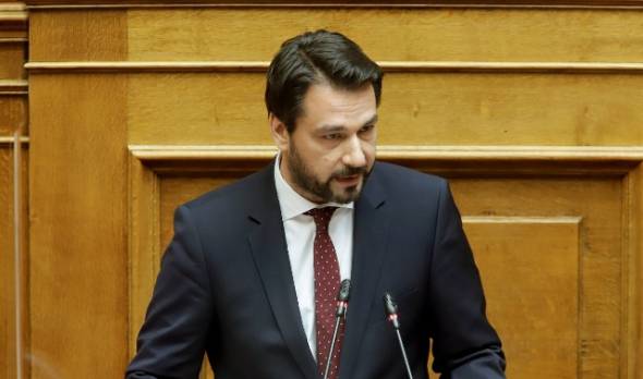 Τάσος Μπαρτζώκας: Φέρνει ξανά στη Βουλή το θέμα των παραμορφωμένων πυρηνόκαρπων – Ανάγκη στήριξης - Πρόγραμμα αναδιάρθρωσης