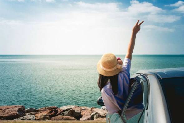 &Kappa;&alpha;&iota;&rho;ό&sigmaf;: &Kappa;&alpha;&lambda;&omicron;&kappa;&alpha;ί&rho;&iota; &mu;&epsilon;... &mu;&pi;&omicron;&upsilon;&rho;ί&nu;&iota;&alpha;